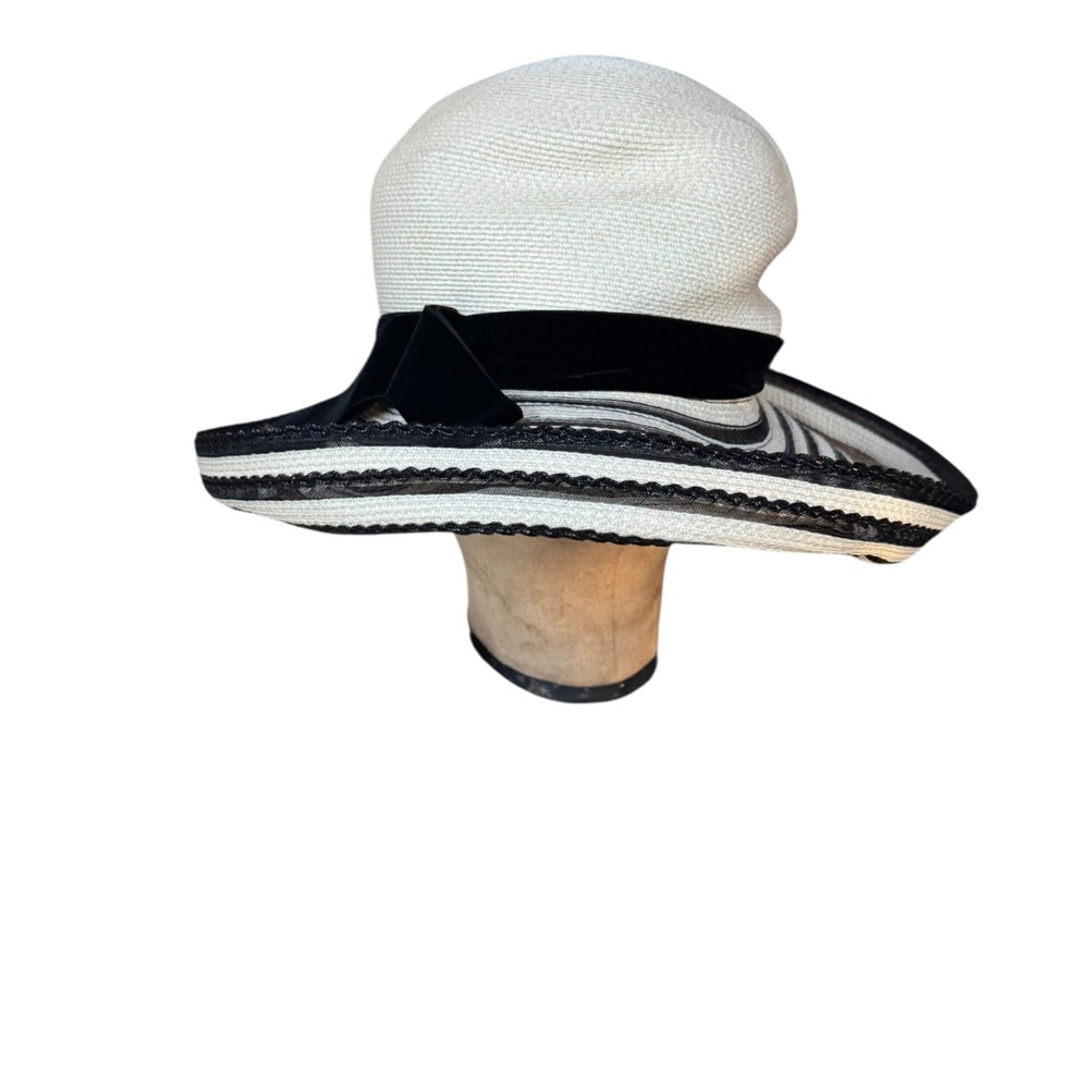 1960s Mr. John Jr. Wide-Brimmed Straw Sun Hat‎ w/Ribbon & Bow - Picture 1 of 8